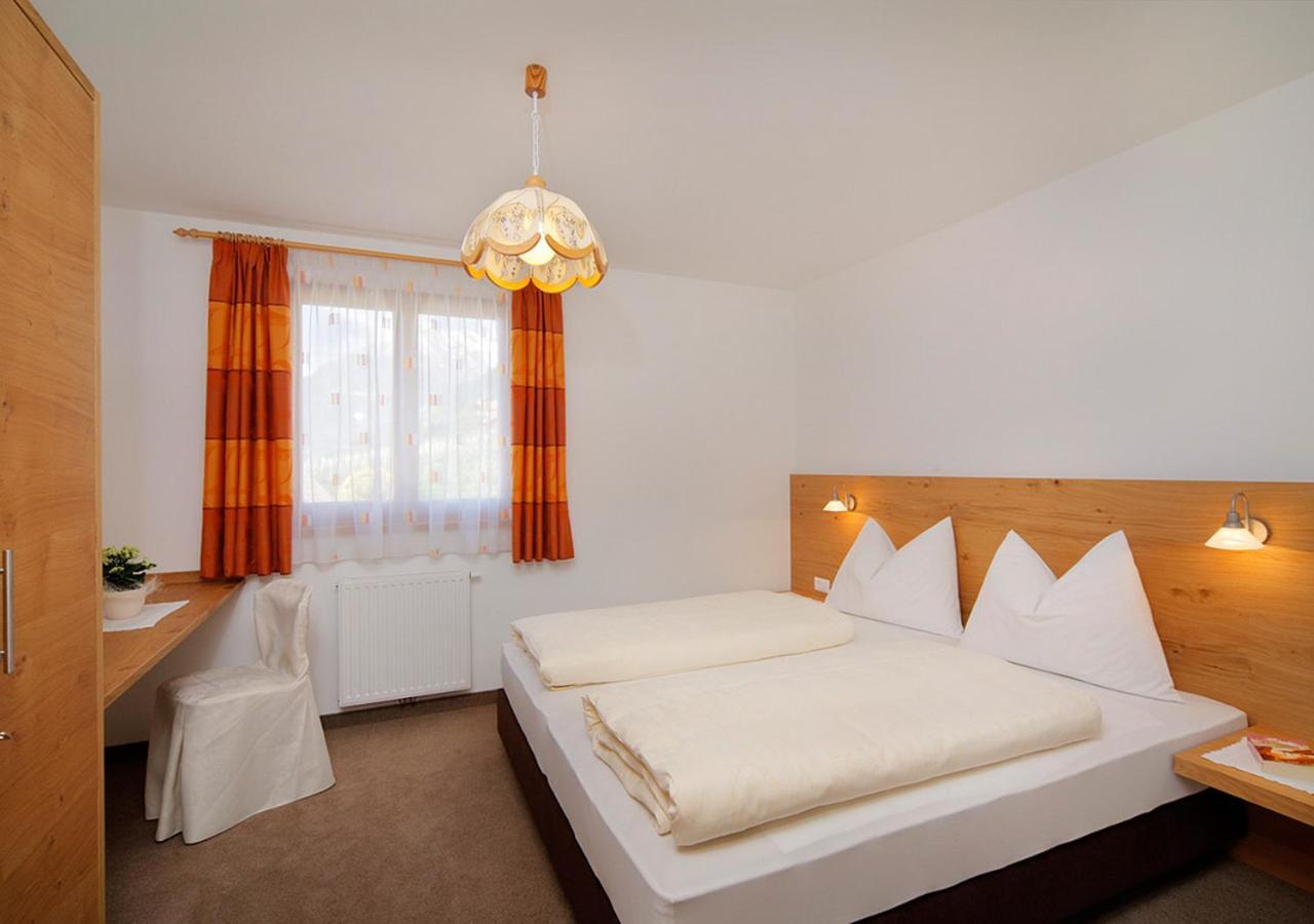 Hotel Garni Paler 티롤로 외부 사진